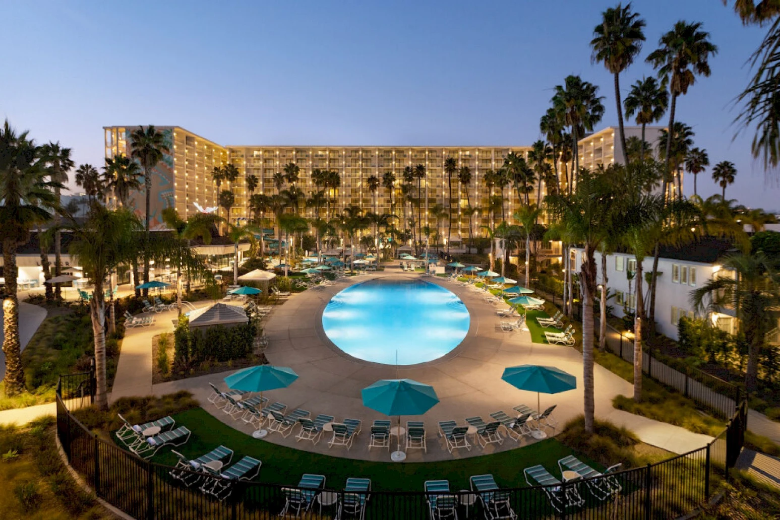 Renovation & Adaptive Reuse Glazing